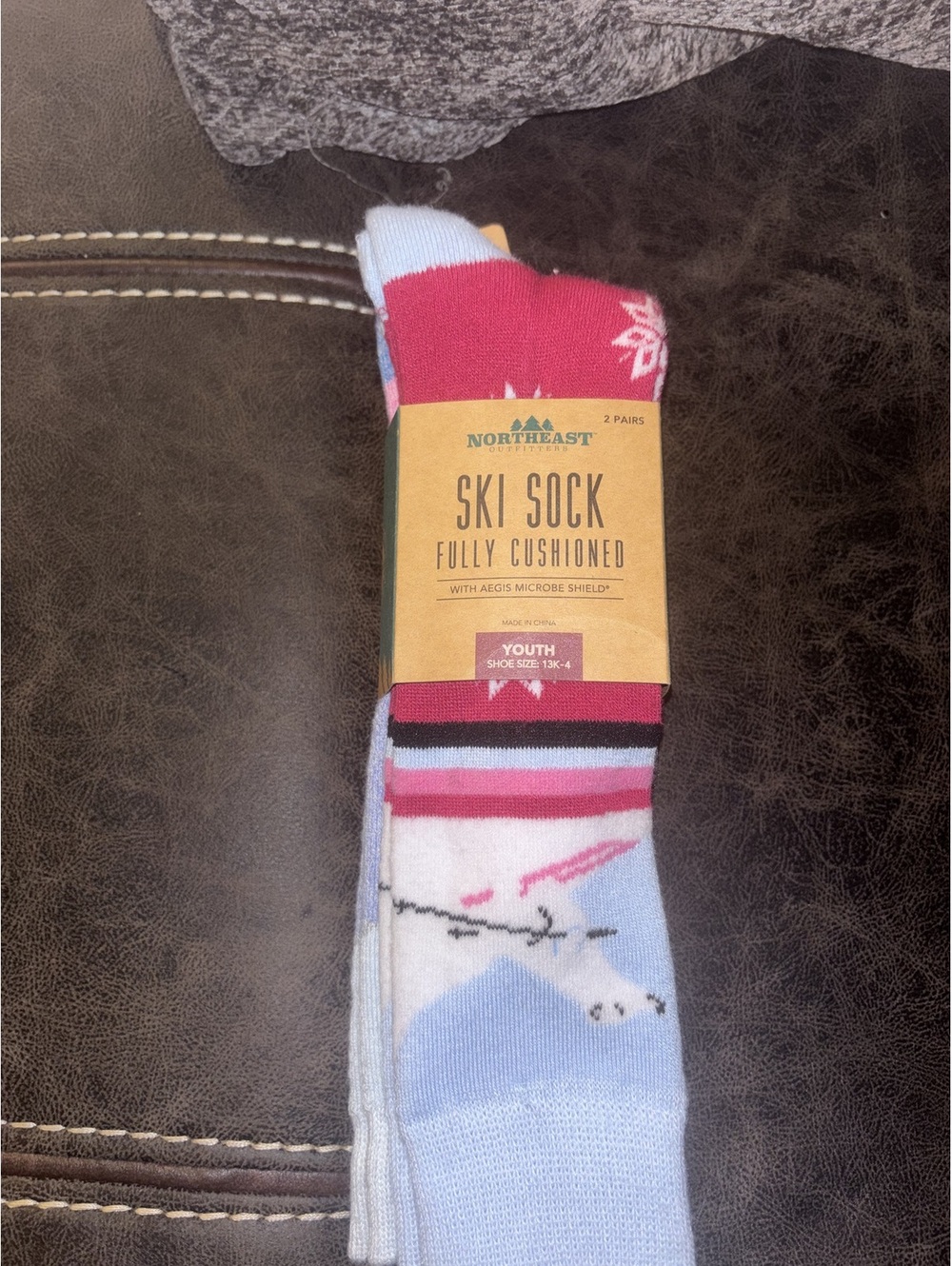 Northeast Outfitters Youth Polar Bear Ski Socks 2 Pair Cushioned NWT